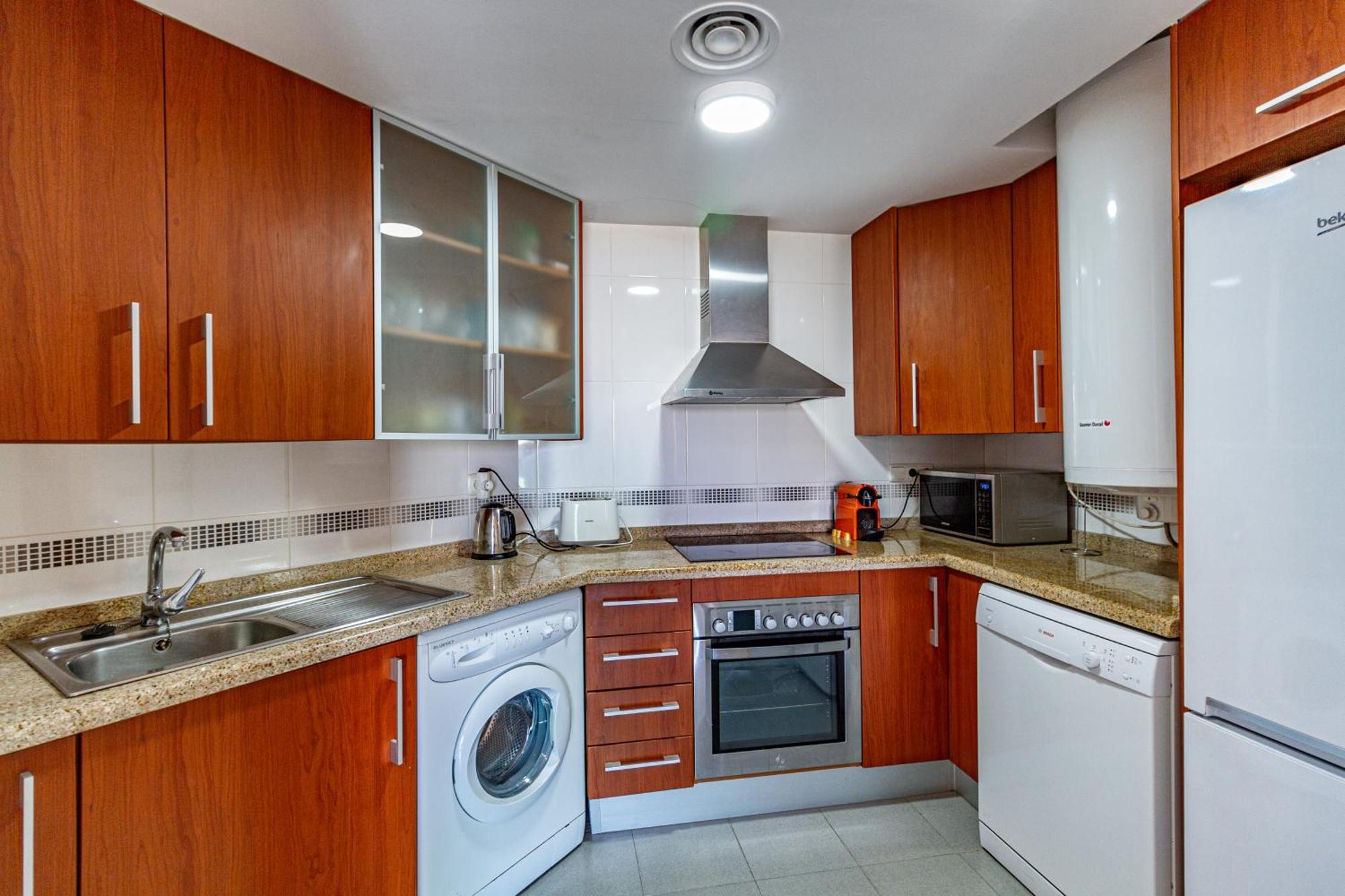 Apartment Vilapark With Pool, Free Parking, Terrace, Beach بينايدورم المظهر الخارجي الصورة